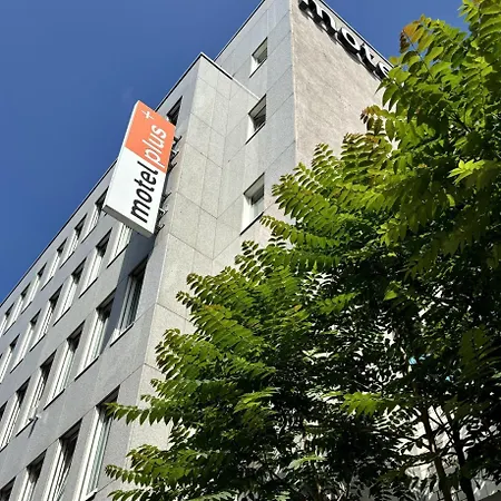 Motel Plus Berlin-2